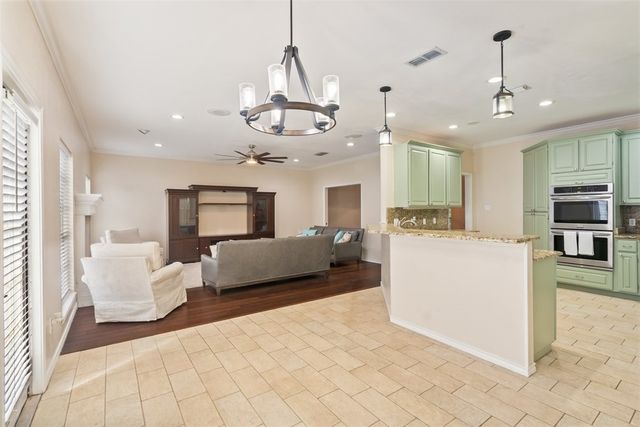 7030 Chiswick Dr, Corpus Christi, TX 78413