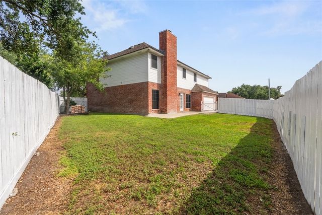 7030 Chiswick Dr, Corpus Christi, TX 78413