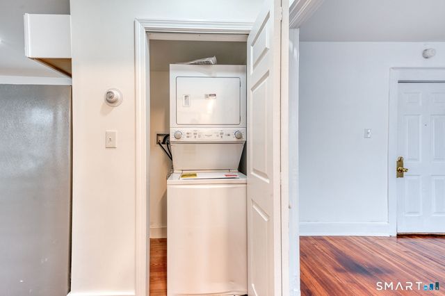 152 Oak Street 3S, New Britain, CT 06051