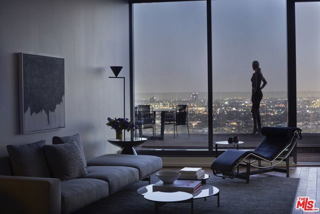 8500 W Sunset, Los Angeles, CA 90069