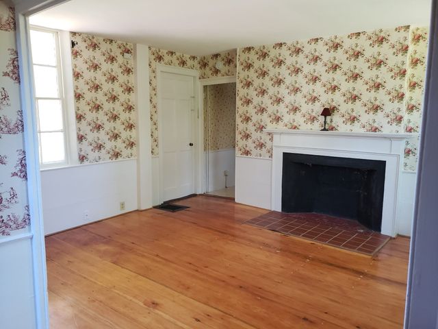 360 North Main St 1, Randolph, MA 02368