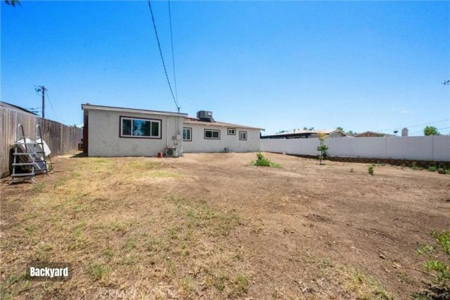 9326 Lemon Street, Fontana, CA 92335