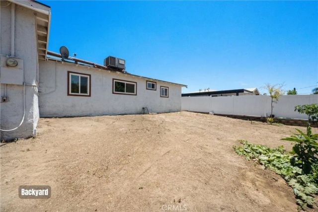 9326 Lemon Street, Fontana, CA 92335