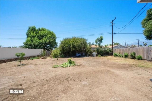 9326 Lemon Street, Fontana, CA 92335