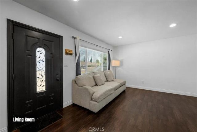 9326 Lemon Street, Fontana, CA 92335