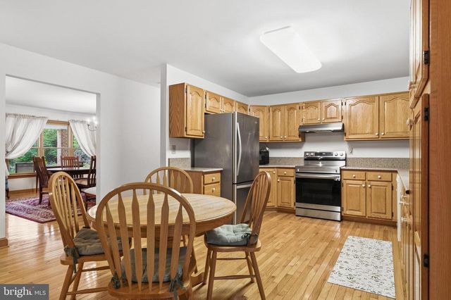11600 FARM DR, La Plata, MD 20646