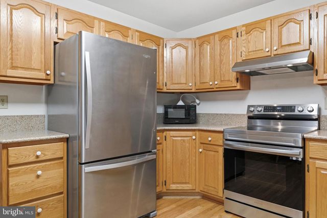 11600 FARM DR, La Plata, MD 20646
