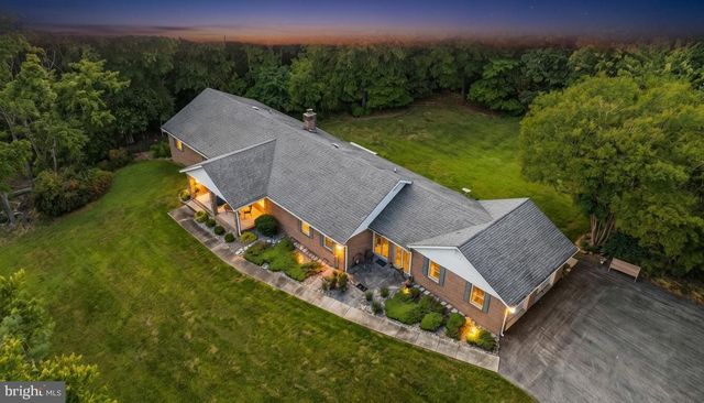 11600 FARM DR, La Plata, MD 20646