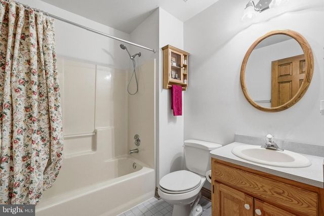11600 FARM DR, La Plata, MD 20646