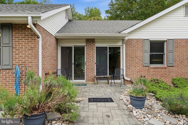 11600 FARM DR, La Plata, MD 20646