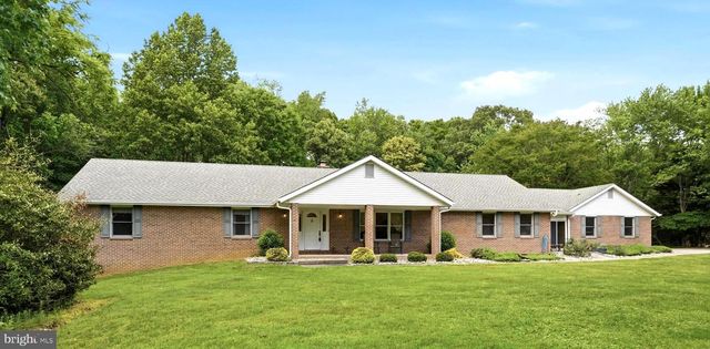 11600 FARM DR, La Plata, MD 20646