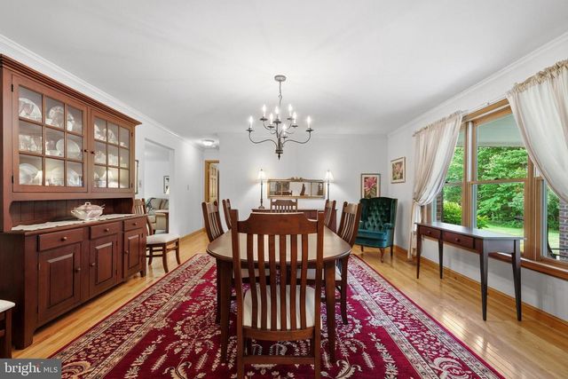 11600 FARM DR, La Plata, MD 20646