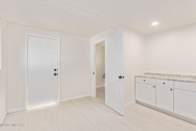 231 W 26th Street, Tucson, AZ 85713