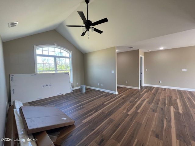 145 Durango Dr, Coxs Creek, KY 40013