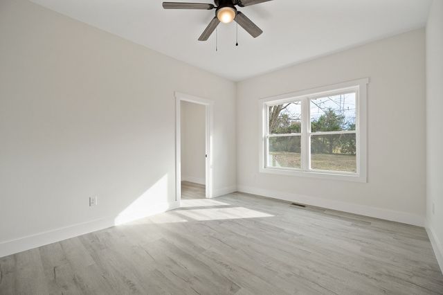 3659 Mustang Ln, Cookeville, TN 38506