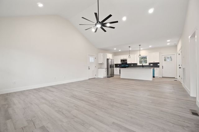 3659 Mustang Ln, Cookeville, TN 38506