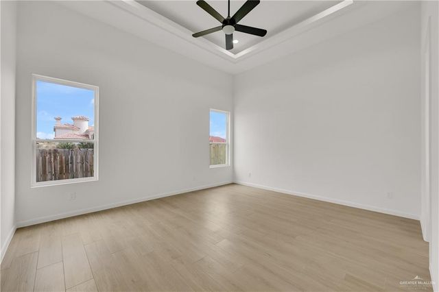 4716 S Waterford Avenue, Edinburg, TX 78539