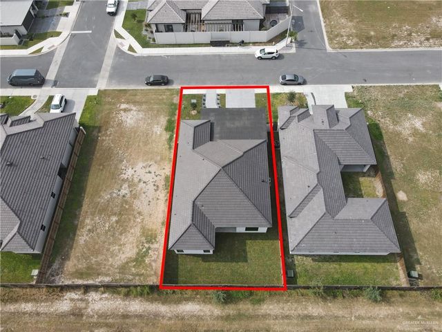 4716 S Waterford Avenue, Edinburg, TX 78539