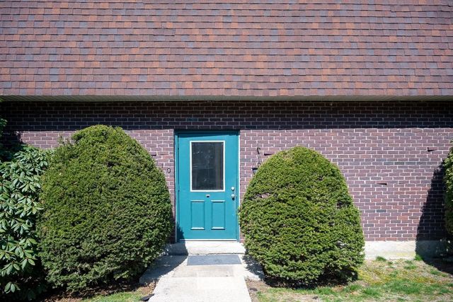 180 Main St 2110, Bridgewater, MA 02324