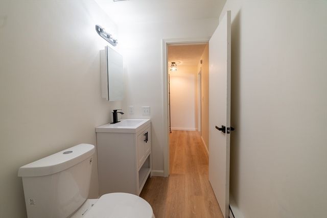 180 Main St 2110, Bridgewater, MA 02324