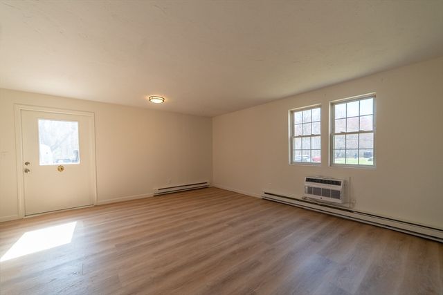 180 Main St 2110, Bridgewater, MA 02324