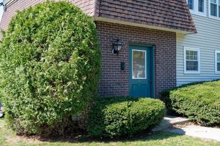 180 Main St 2110, Bridgewater, MA 02324