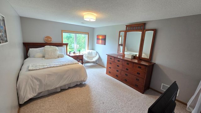 84237 State Highway 251, Hollandale, MN 56045