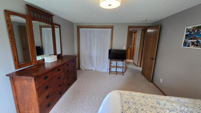 84237 State Highway 251, Hollandale, MN 56045