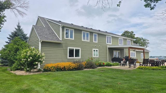 84237 State Highway 251, Hollandale, MN 56045