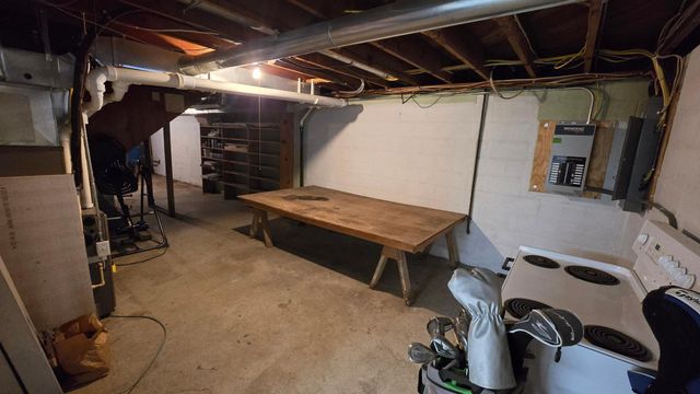 84237 State Highway 251, Hollandale, MN 56045