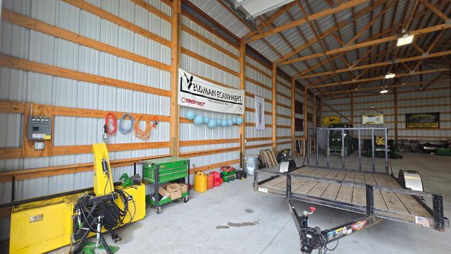 84237 State Highway 251, Hollandale, MN 56045