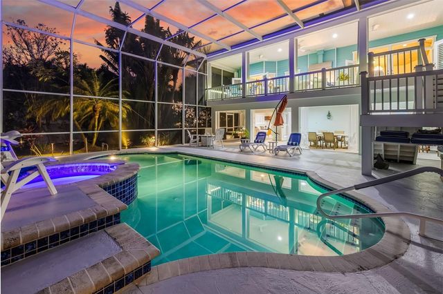 746 EAGLE POINT DRIVE, Venice, FL 34285