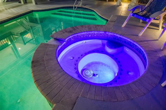 746 EAGLE POINT DRIVE, Venice, FL 34285