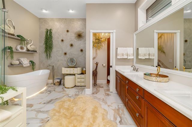 746 EAGLE POINT DRIVE, Venice, FL 34285