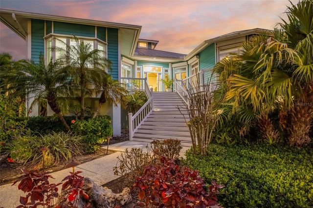 746 EAGLE POINT DRIVE, Venice, FL 34285