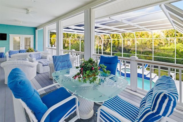 746 EAGLE POINT DRIVE, Venice, FL 34285