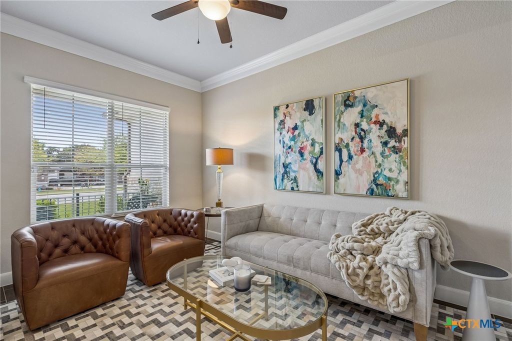 Image 12 of property listing at 2534 Lermann, New Braunfels, TX 78132
