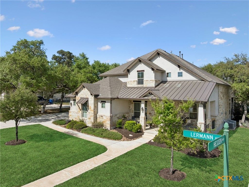 Image 2 of property listing at 2534 Lermann, New Braunfels, TX 78132