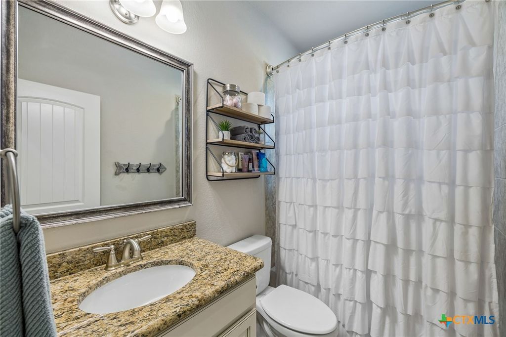 Image 31 of property listing at 2534 Lermann, New Braunfels, TX 78132