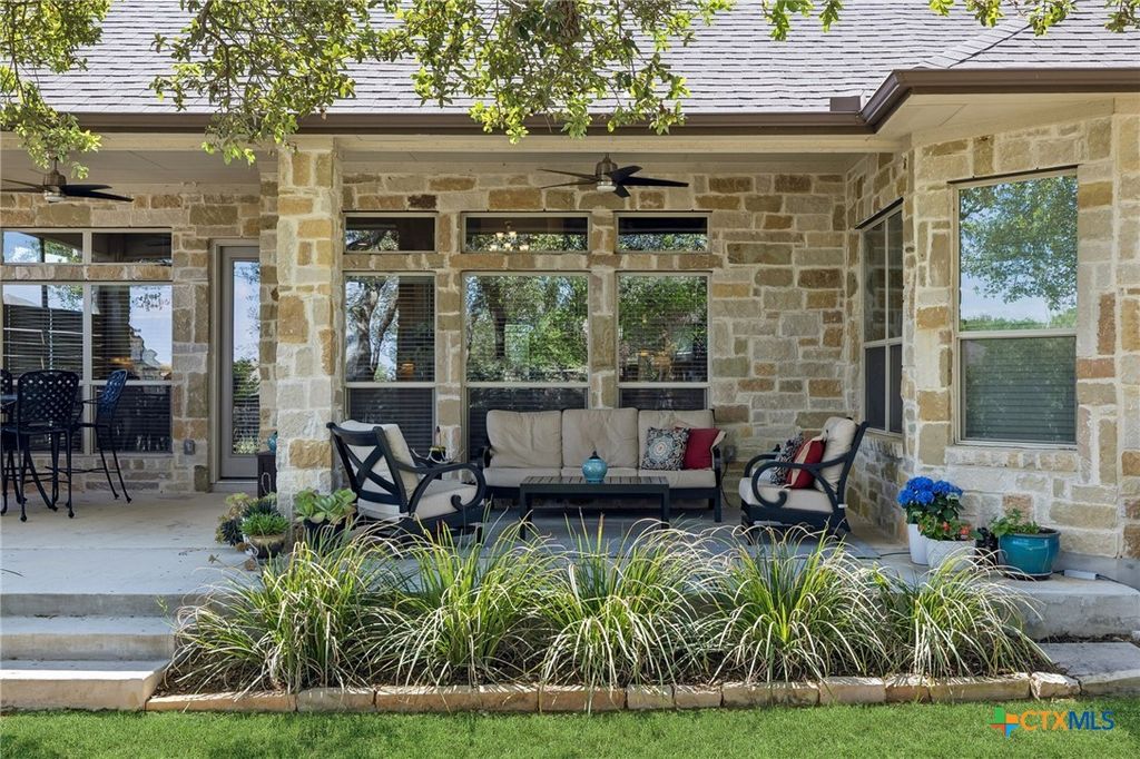 Image 40 of property listing at 2534 Lermann, New Braunfels, TX 78132