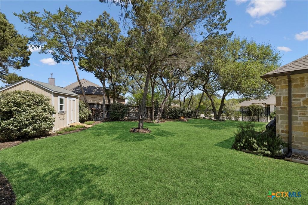 Image 45 of property listing at 2534 Lermann, New Braunfels, TX 78132