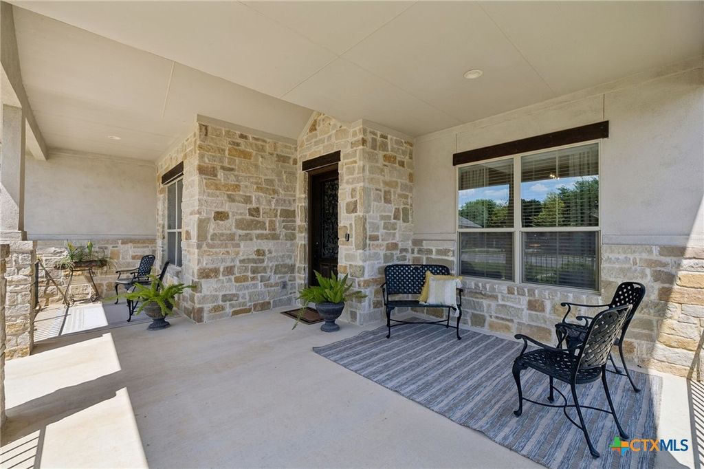 Image 7 of property listing at 2534 Lermann, New Braunfels, TX 78132