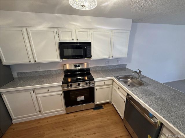 910 S Dawson Way 6, Aurora, CO 80012
