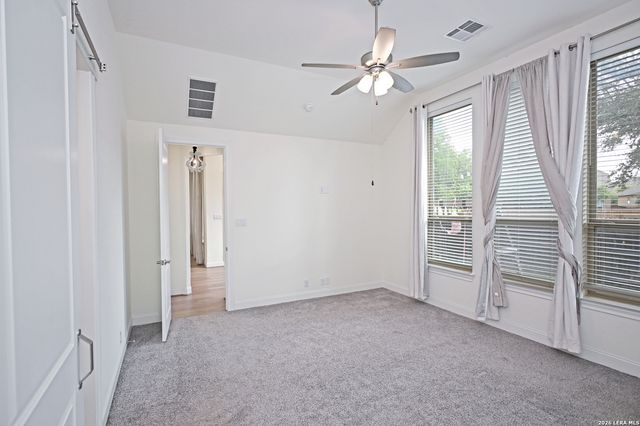1438 OAKLAWN DR, New Braunfels, TX 78132