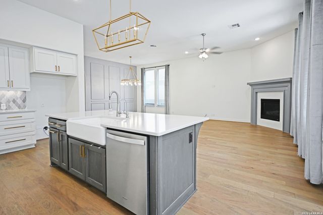 1438 OAKLAWN DR, New Braunfels, TX 78132
