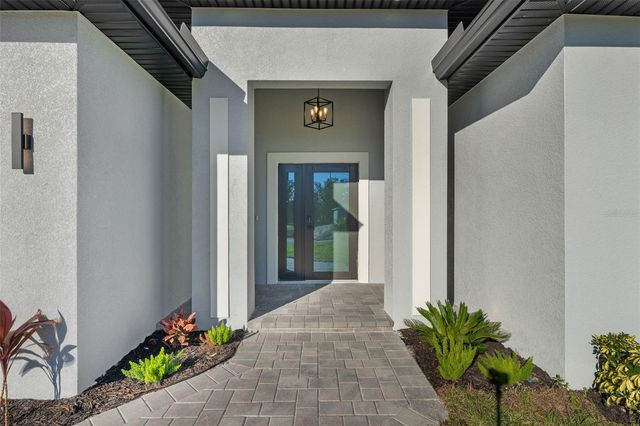 2583 KABBABY STREET, North Port, FL 34288