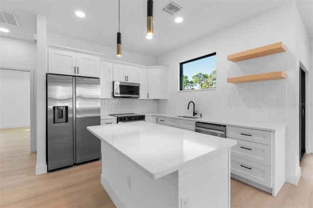 2583 KABBABY STREET, North Port, FL 34288