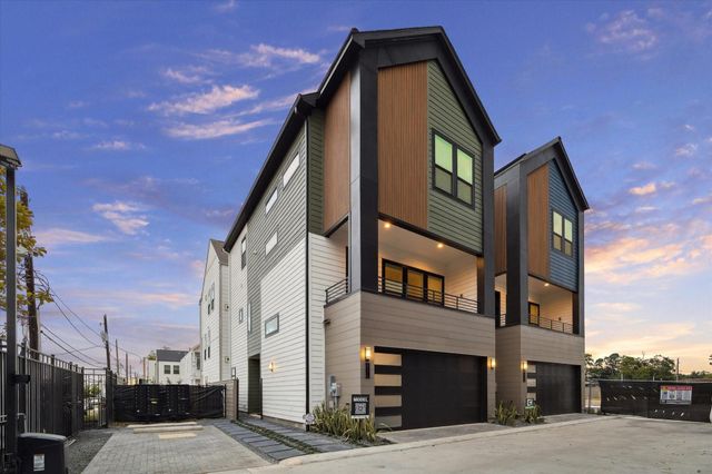 811 Thornton Road B, Houston, TX 77018