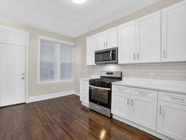 1419 S Kedvale Avenue, Chicago, IL 60623