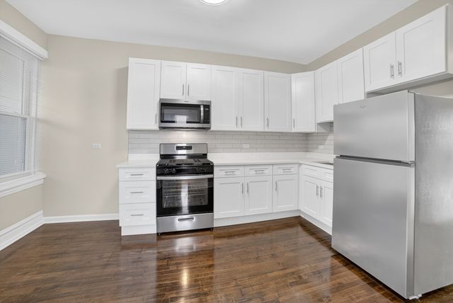 1419 S Kedvale Avenue, Chicago, IL 60623